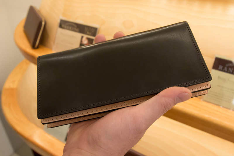 紳士を魅了し続けるコードバンの長財布｜MENS LEATHER MAGAZINE